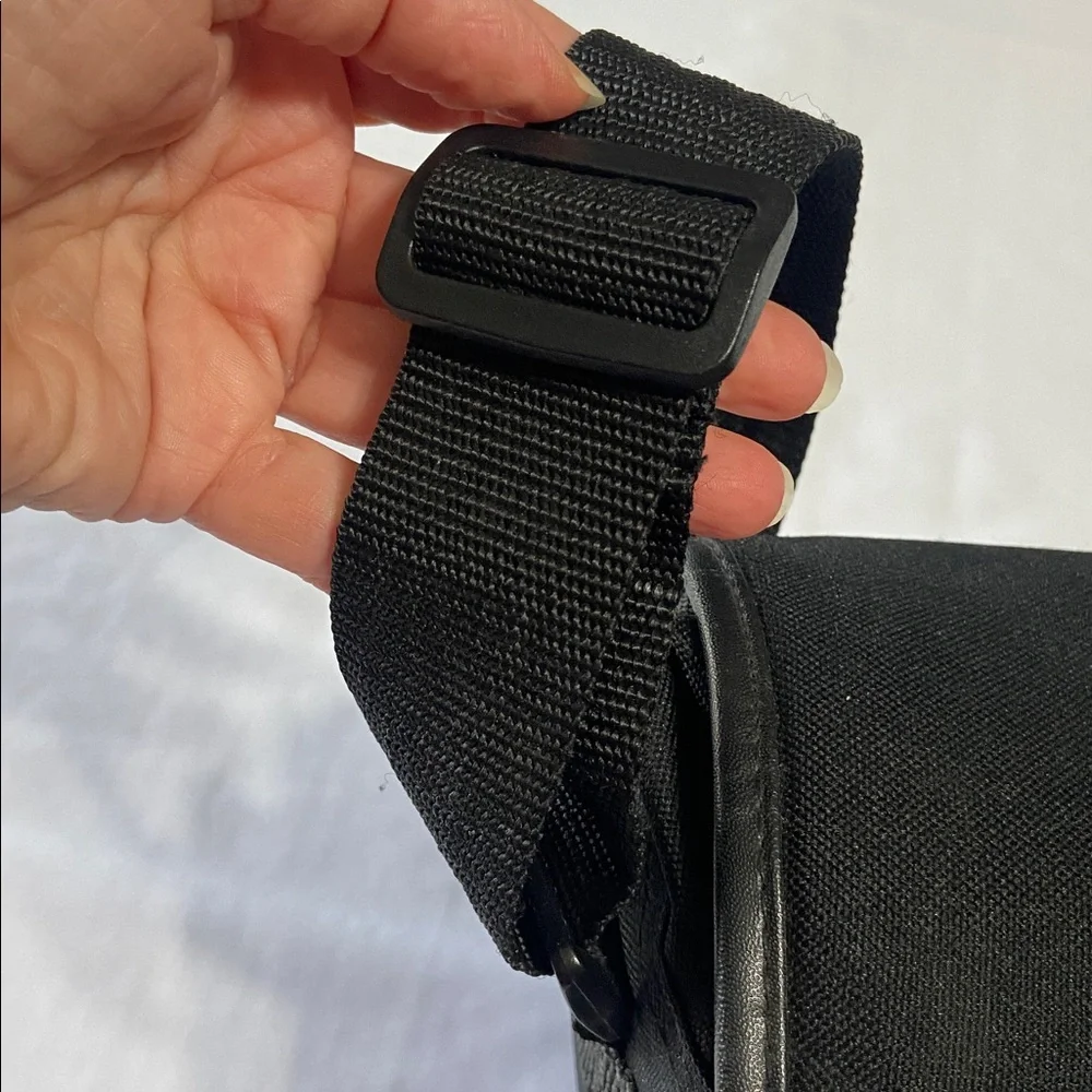 Sigma Padded Camera Bag With Shoulder Strap